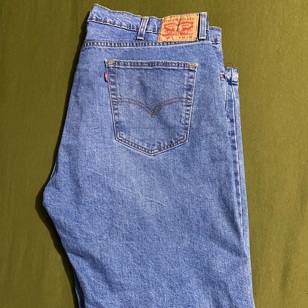 Men’s Levi jeans
